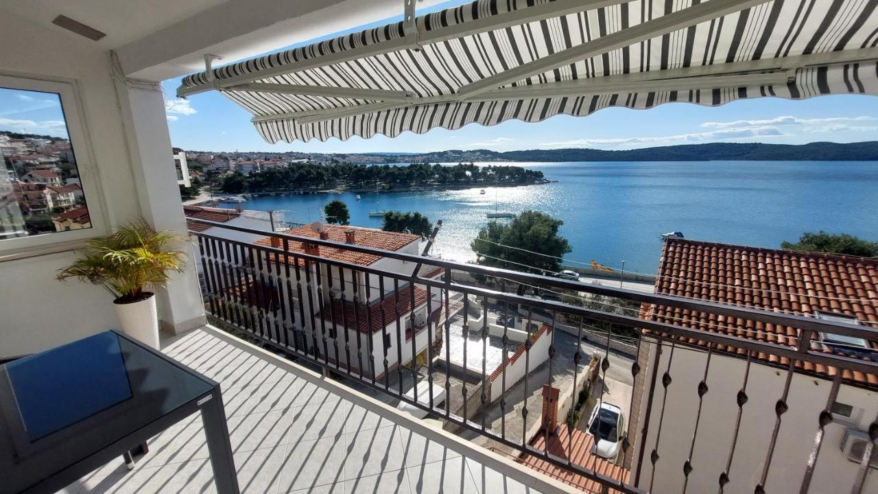 Apartment Kristina Trogir Exterior photo
