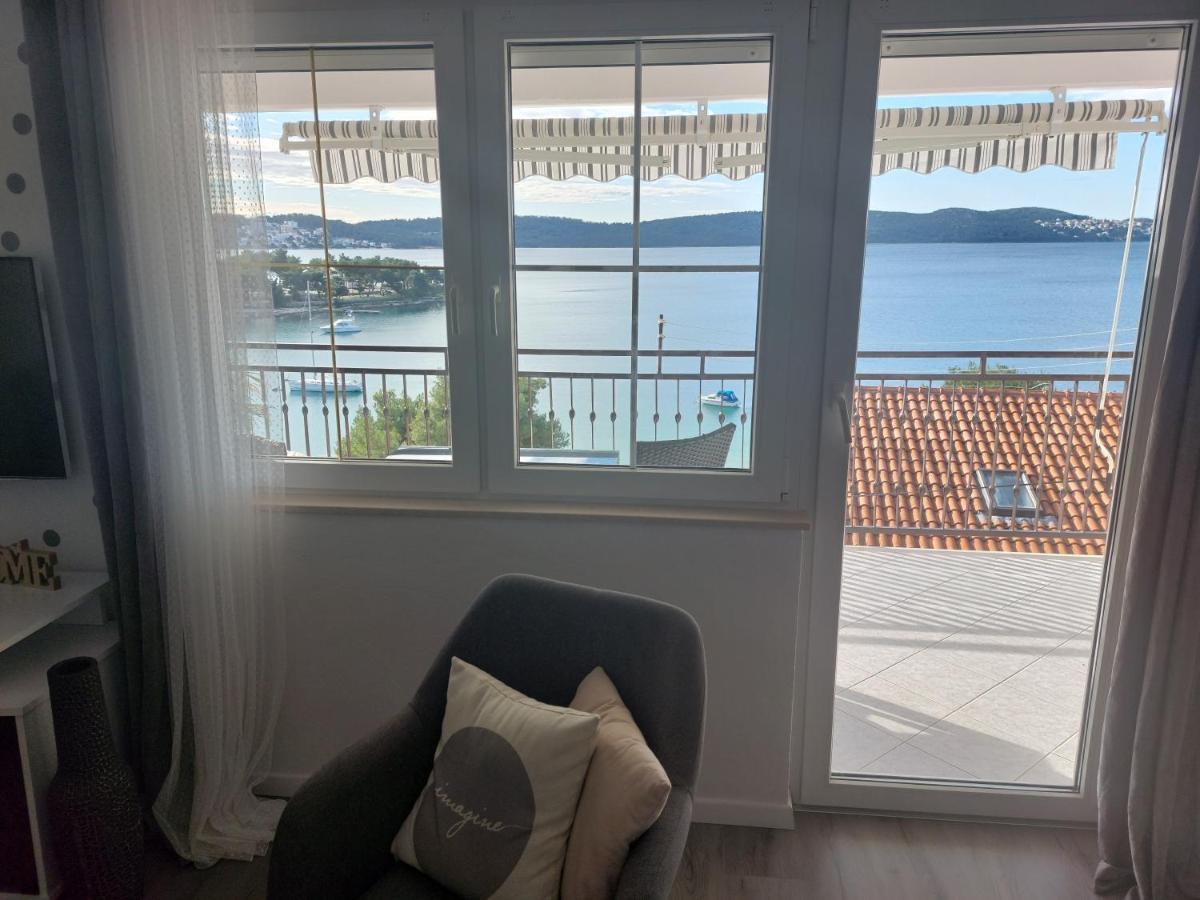 Apartment Kristina Trogir Exterior photo